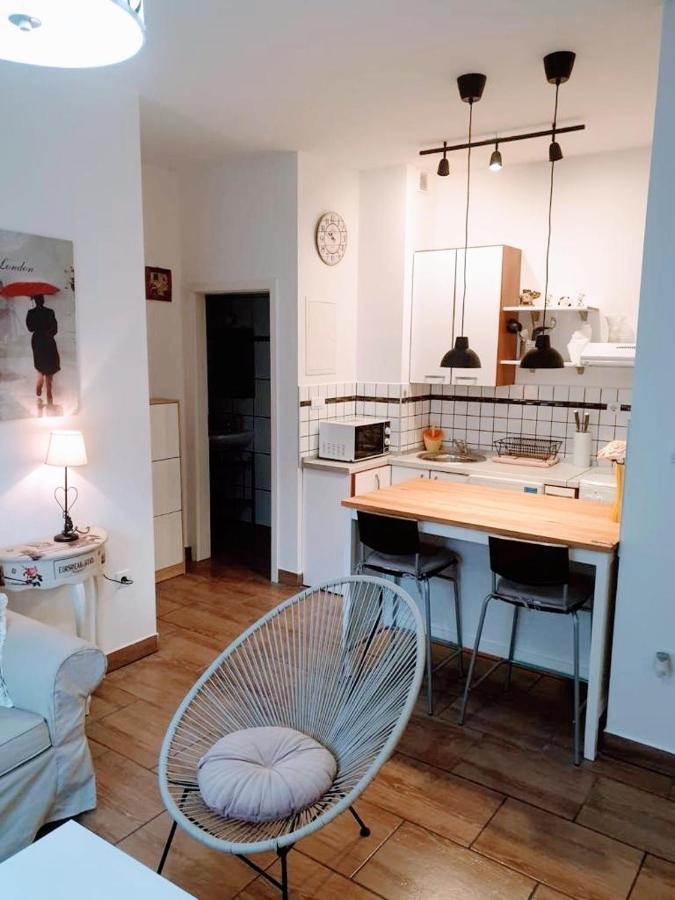 Studio Apartmant Leona With Parking Place 斯普利特 外观 照片