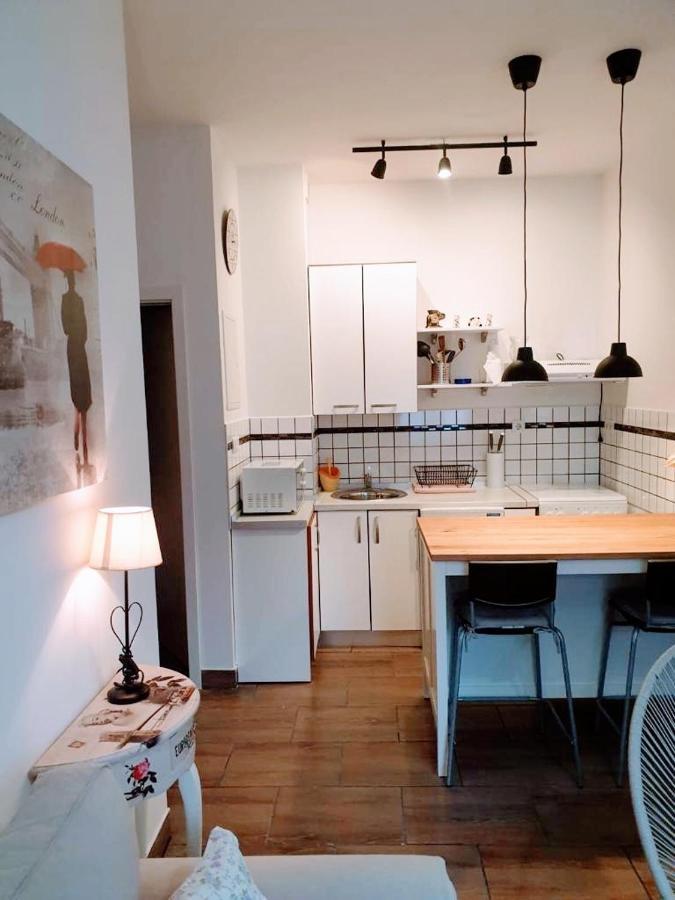 Studio Apartmant Leona With Parking Place 斯普利特 外观 照片