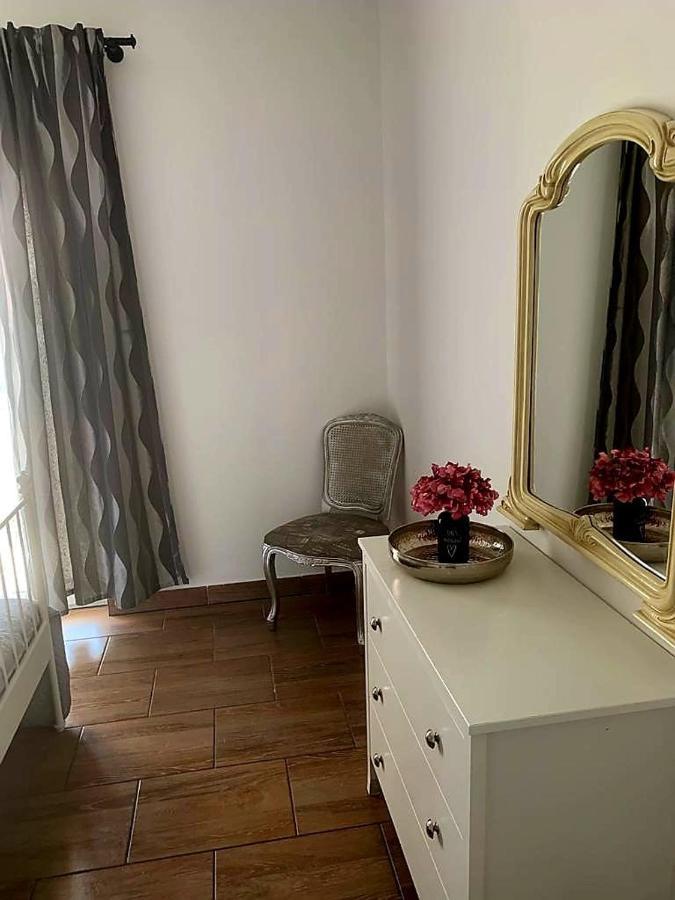 Studio Apartmant Leona With Parking Place 斯普利特 外观 照片