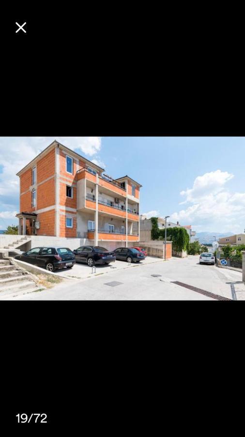 Studio Apartmant Leona With Parking Place 斯普利特 外观 照片