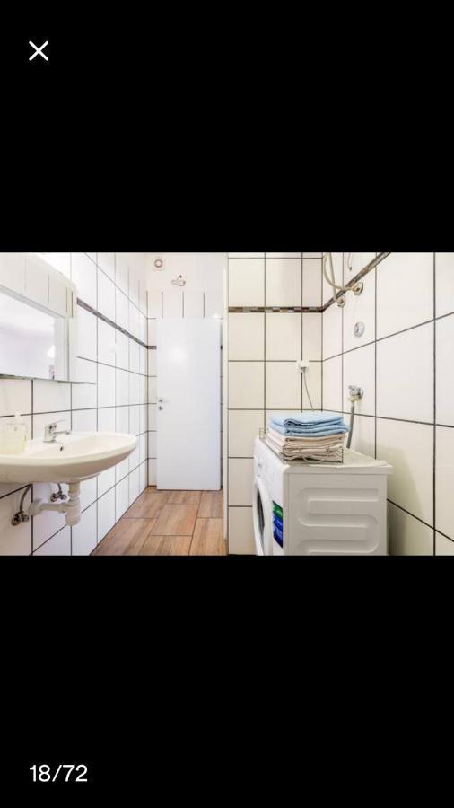 Studio Apartmant Leona With Parking Place 斯普利特 外观 照片